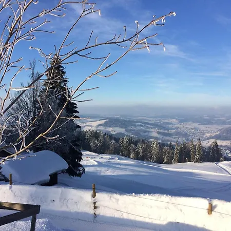Appartement Mit Aussicht Im Bergdorf Im Allgaeu